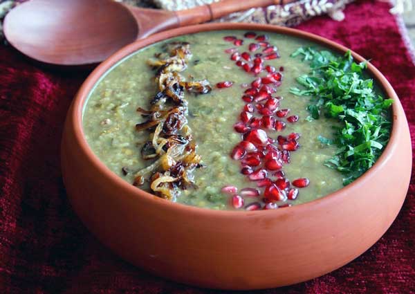 طرز تهیه آش انار مجلسی