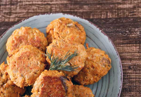 طرز تهیه کتلت سویا با سس مخصوص