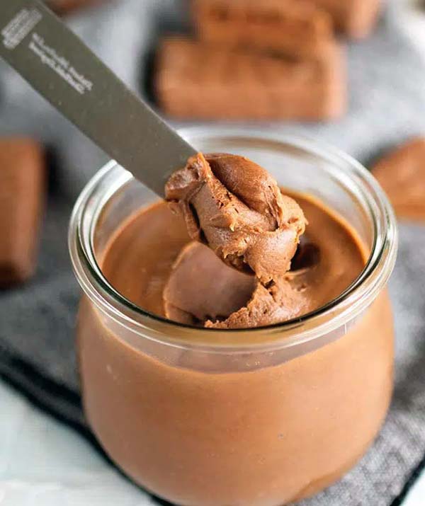 طرز تهیه کرم بیسکوییت خانگی