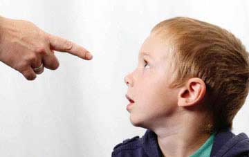مناسب ترین تنبیه کودک در هر سنی
