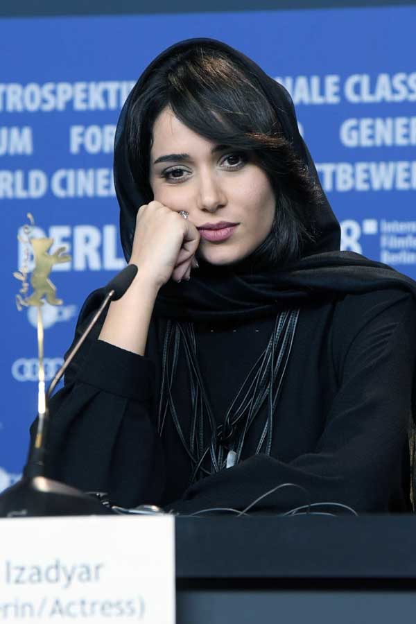 بیوگرافی پریناز ایزدیار